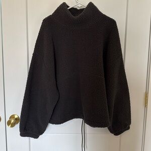 Grey Old Navy mock neck sweatshirt